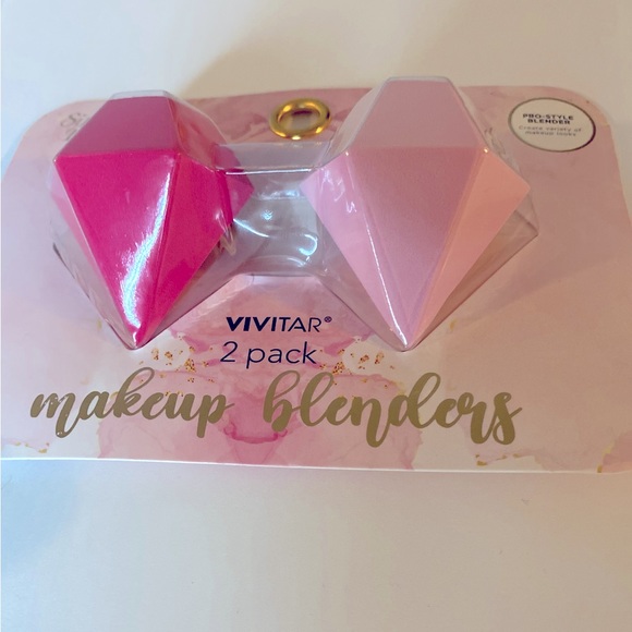 2/$20  Pink Diamond-Shaped Makeup Blending Sponges Set of 2 - Picture 2 of 2